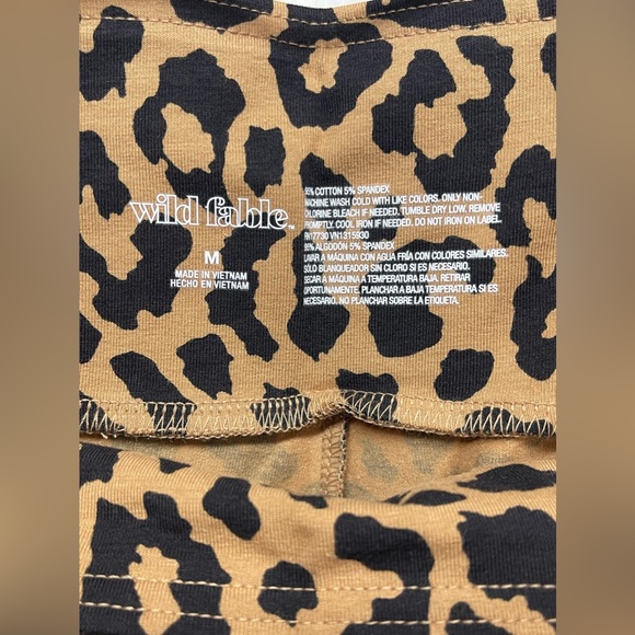 Women’s leopard print bike shorts - Picture 2 of 2